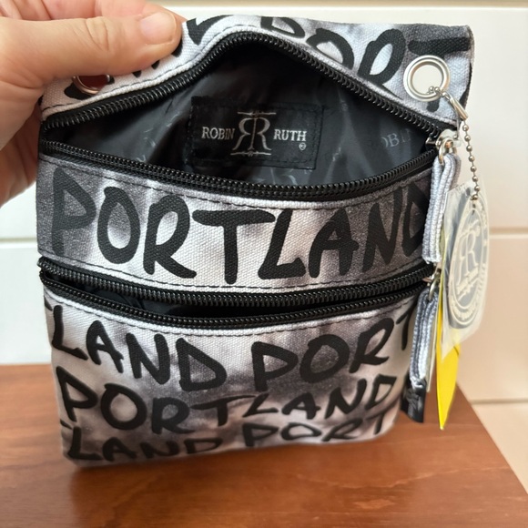 New Robin Ruth Canvas Passport Crossbody Bag Purse Black White Tie-Dye Portland - Picture 5 of 7